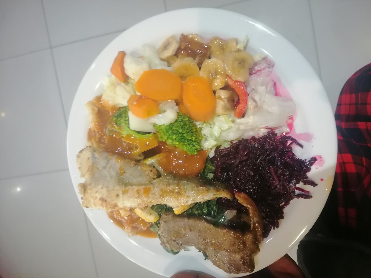 Beetroot, Fish, Carrot, Broccoli, Egg, Covo and Roadrunner Steak